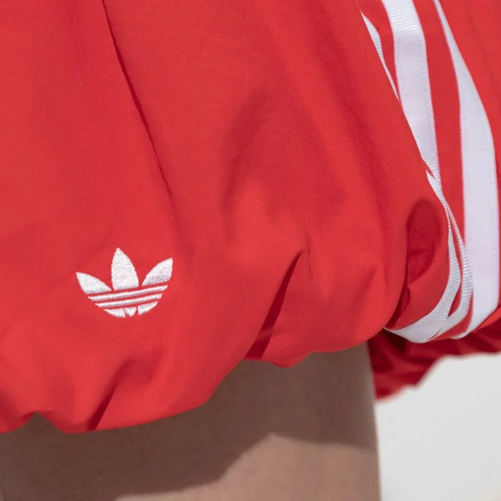 Adidas Originals Adilenium Season 3 bubble Balloon mini skirt in Red - Picture 5 of 5